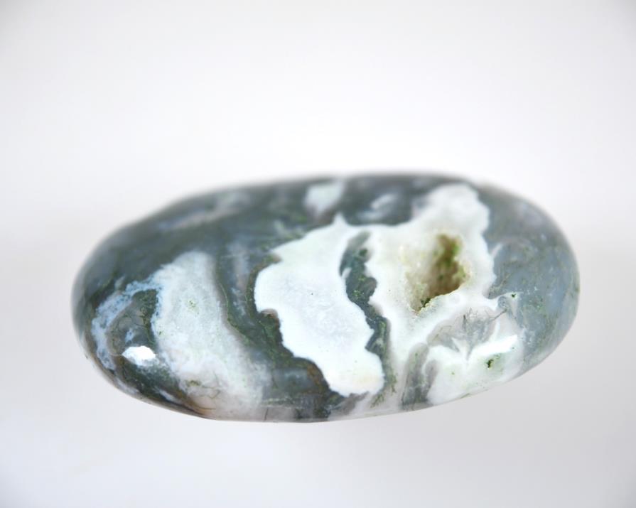 Moss Agate Crystal Pebble 6.6cm