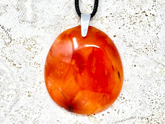 Carnelian Pendant Oval 4.2cm