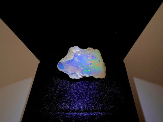 Ethiopian Crystal Opal Stone: Welo Opal Gemstone Natural Crystal 3.86 Grams