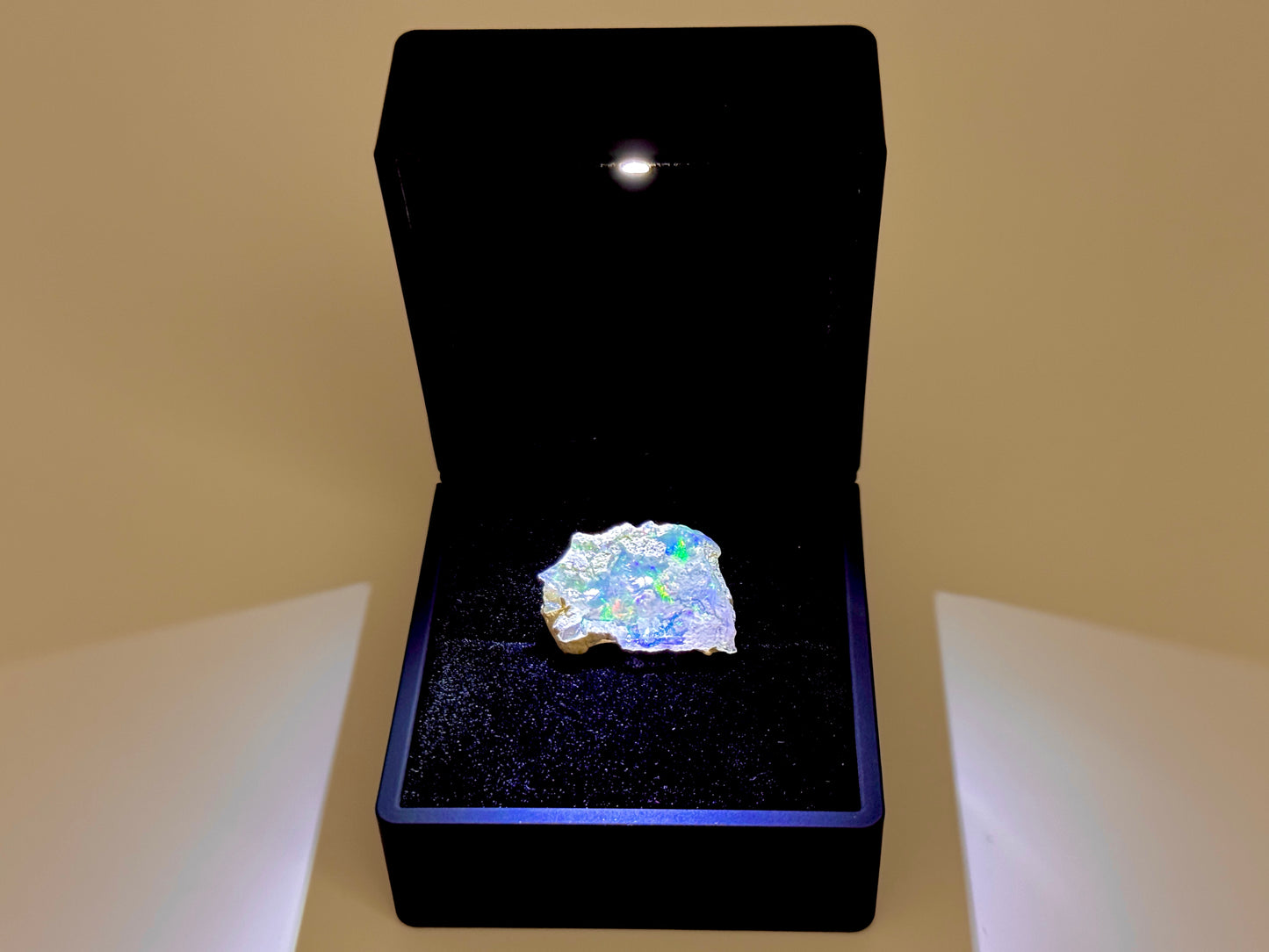 Ethiopian Crystal Opal Stone: Welo Opal Gemstone Natural Crystal 2.56 Grams