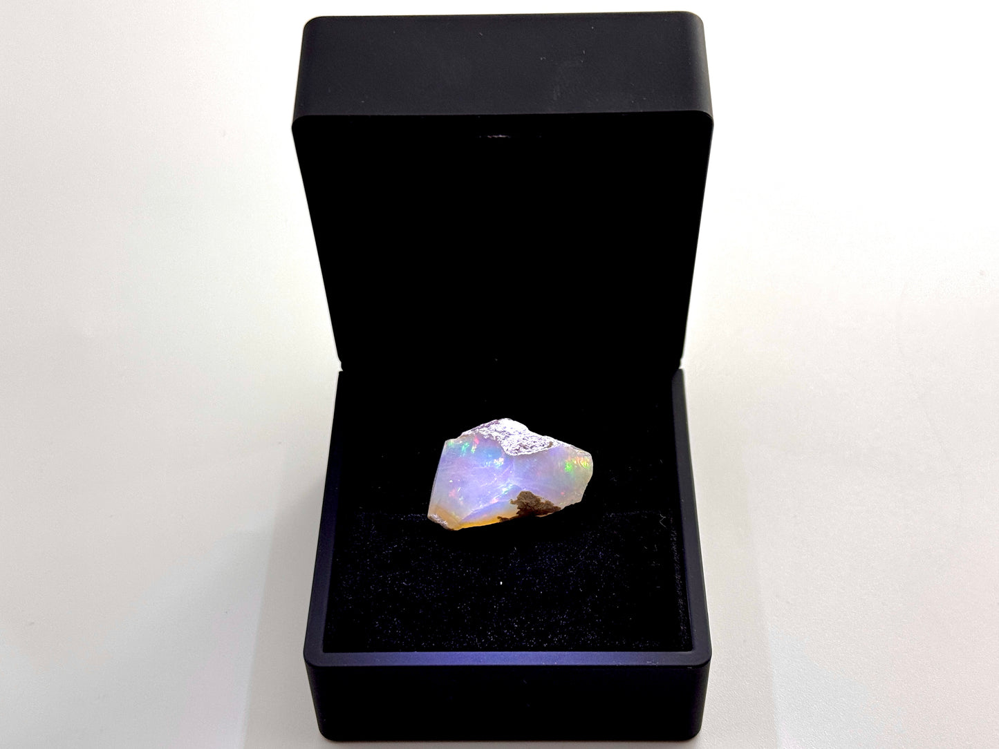 Ethiopian Crystal Opal Stone: Welo Opal Gemstone Natural Crystal 3.08 Grams