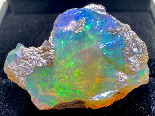 Ethiopian Crystal Opal Stone: Welo Opal Gemstone Natural Crystal 3.66 Grams