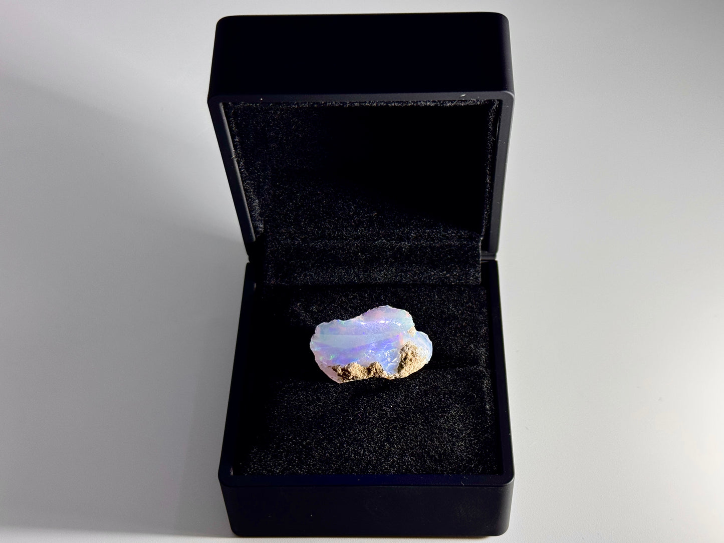 Ethiopian Crystal Opal Stone: Welo Opal Gemstone Natural Crystal 2.61 Grams