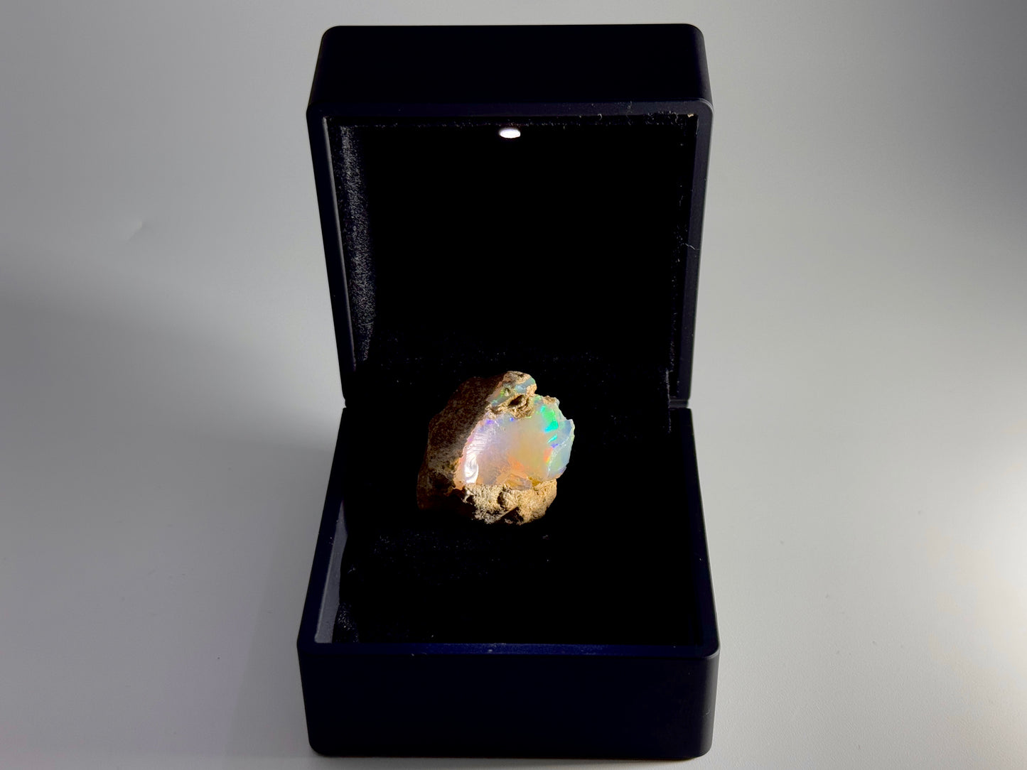 Ethiopian Crystal Opal Stone: Welo Opal Gemstone Natural Crystal 7.33 Grams