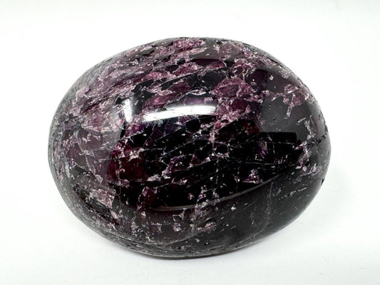 Garnet Crystal Pebble 4.8cm