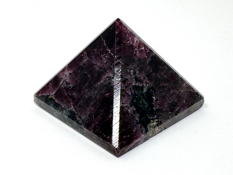 Garnet Crystal Pyramid 3.2cm