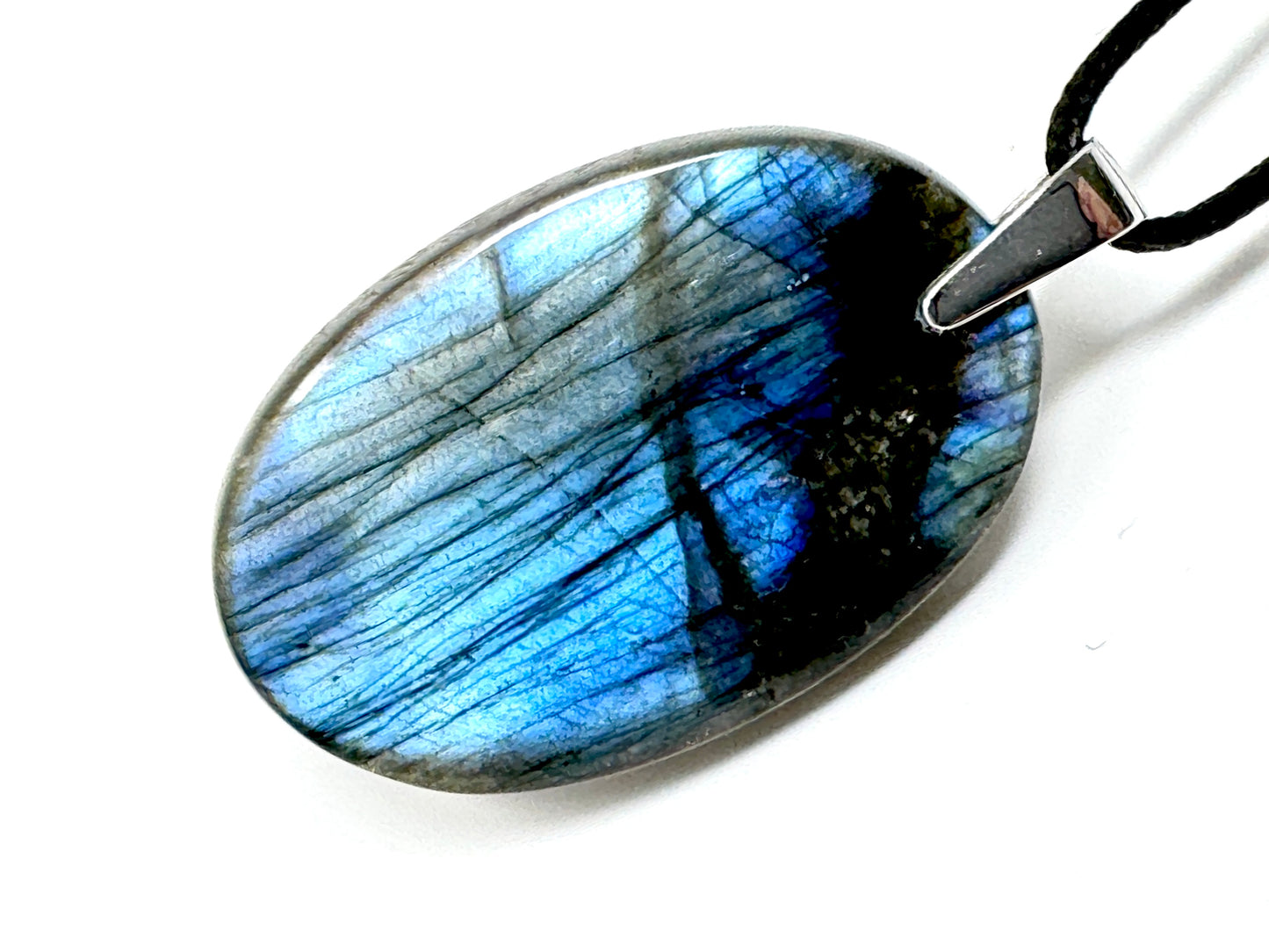 Labradorite Pendant Oval 4.5cm