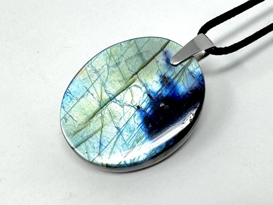 Labradorite Pendant Oval 3.7cm