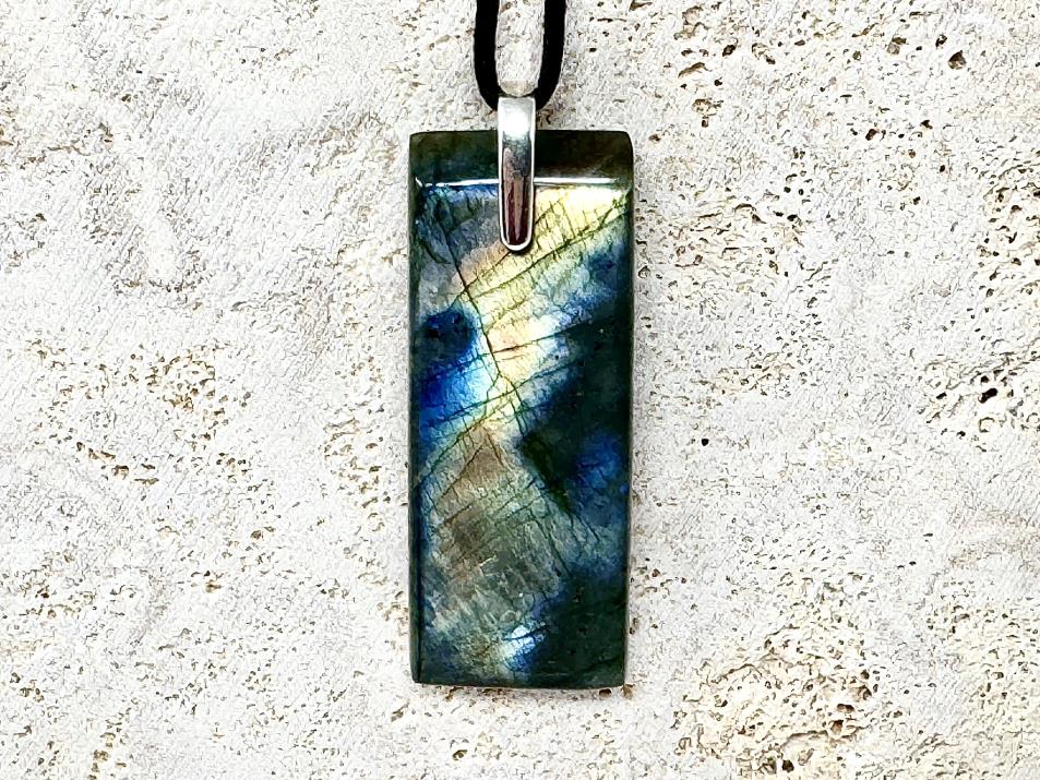 Labradorite Pendant Ingot Large 5.9cm