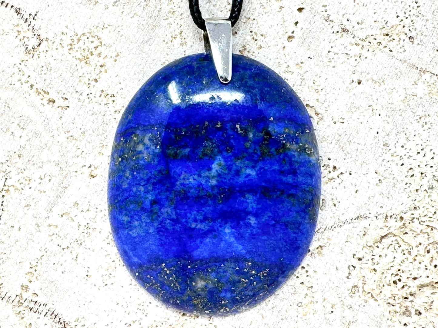 Lapis Lazuli Pendant Oval Large 4.9cm