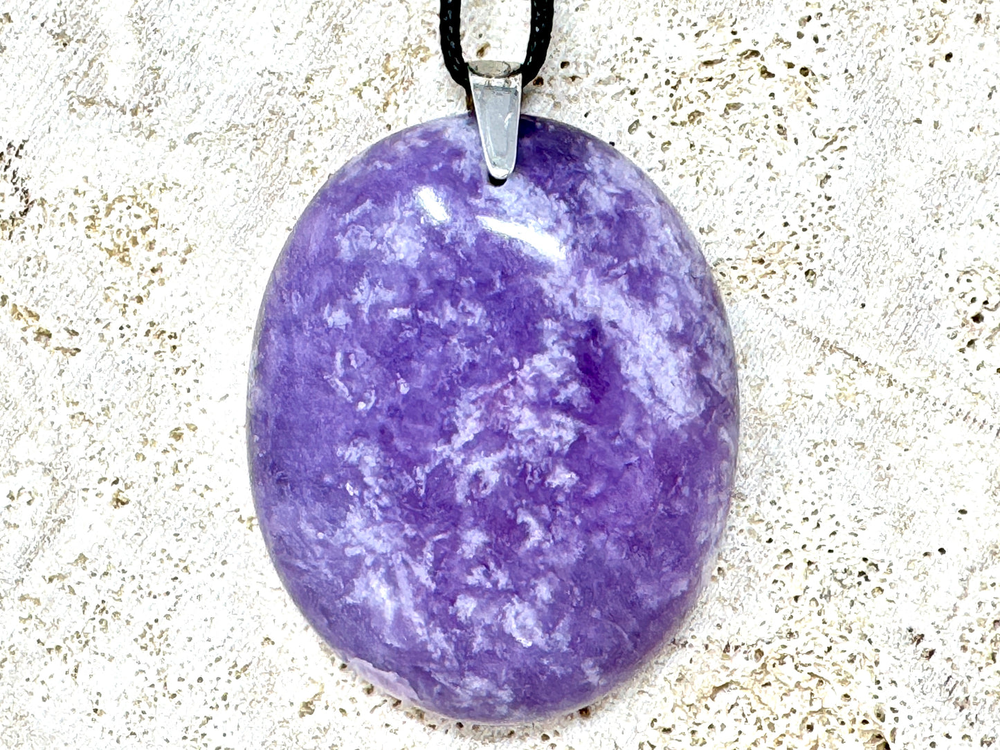 Lepidolite Pendant Oval Large 5.1cm