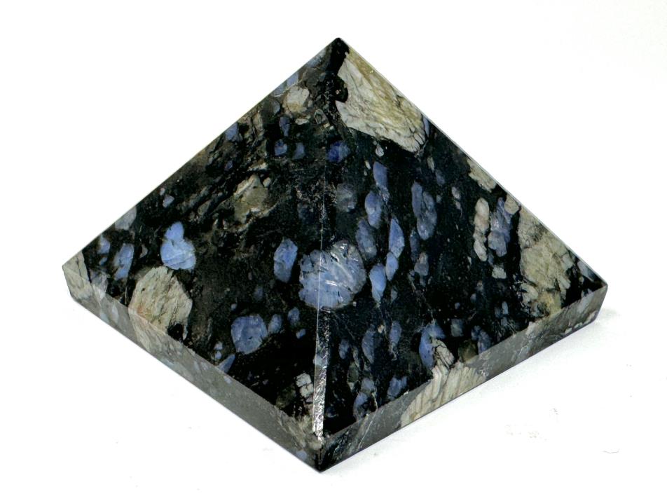 Que Sera Stone Pyramid 5.1cm