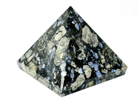 Que Sera Stone Pyramid 6.6cm