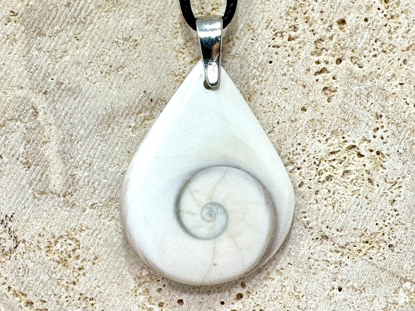 Shiva Shell Pendant Teardrop Shape 4.1cm